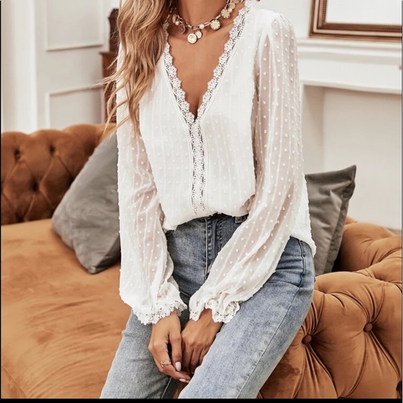 White v neck Swiss dot  lace long sleeve t… - Picture 2 of 5